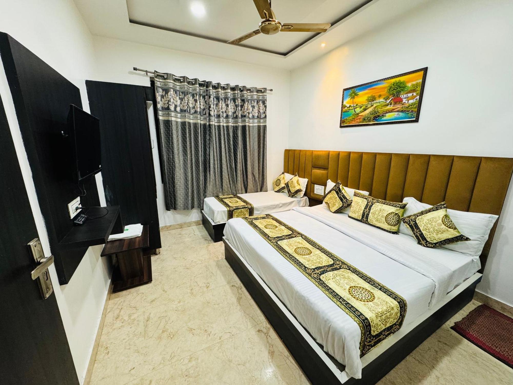 Yuvraj Residency - 1minute Walking From Golden Temple
