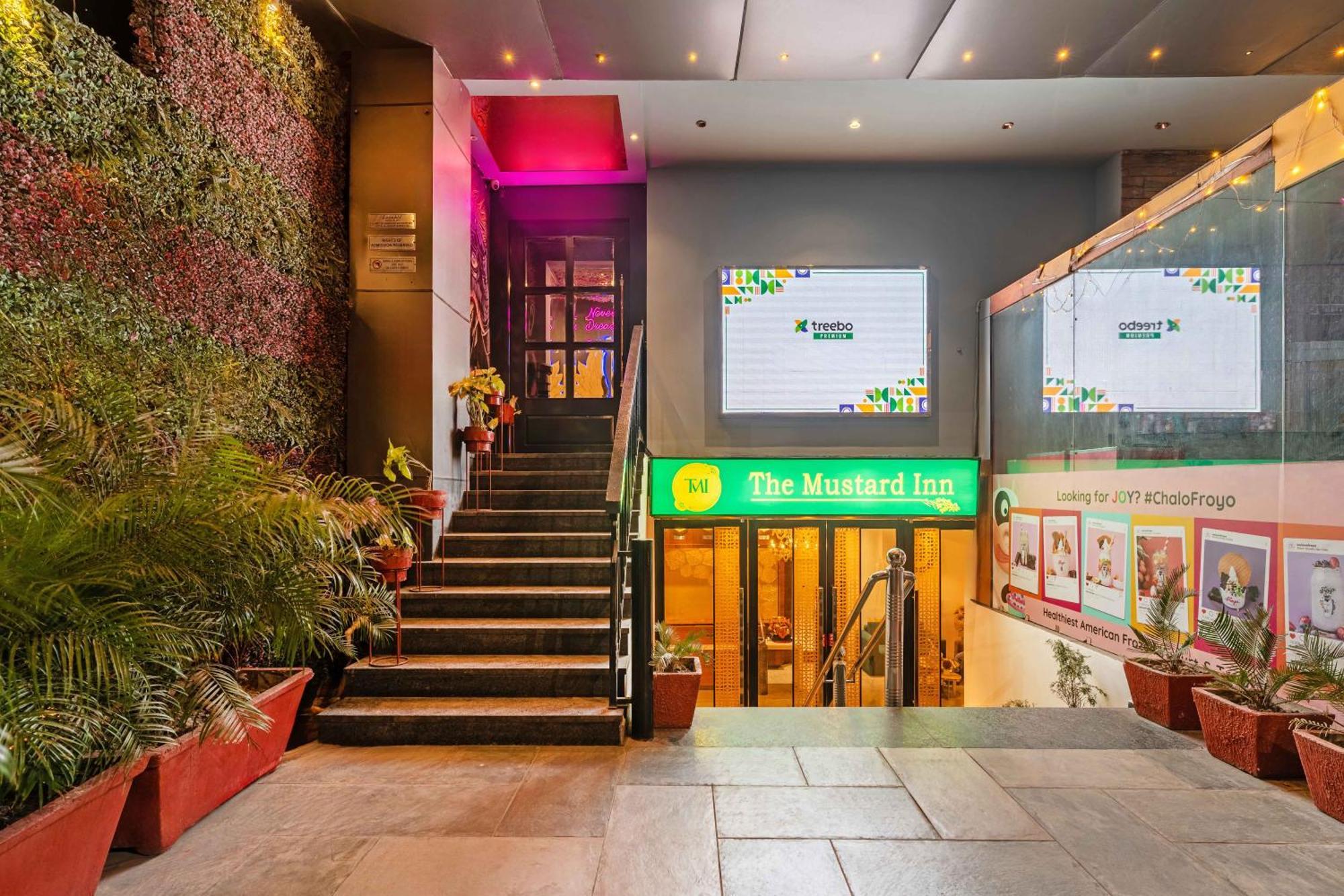 Hotel Treebo Premium The Mustard Inn, Lawrence Road 4*
