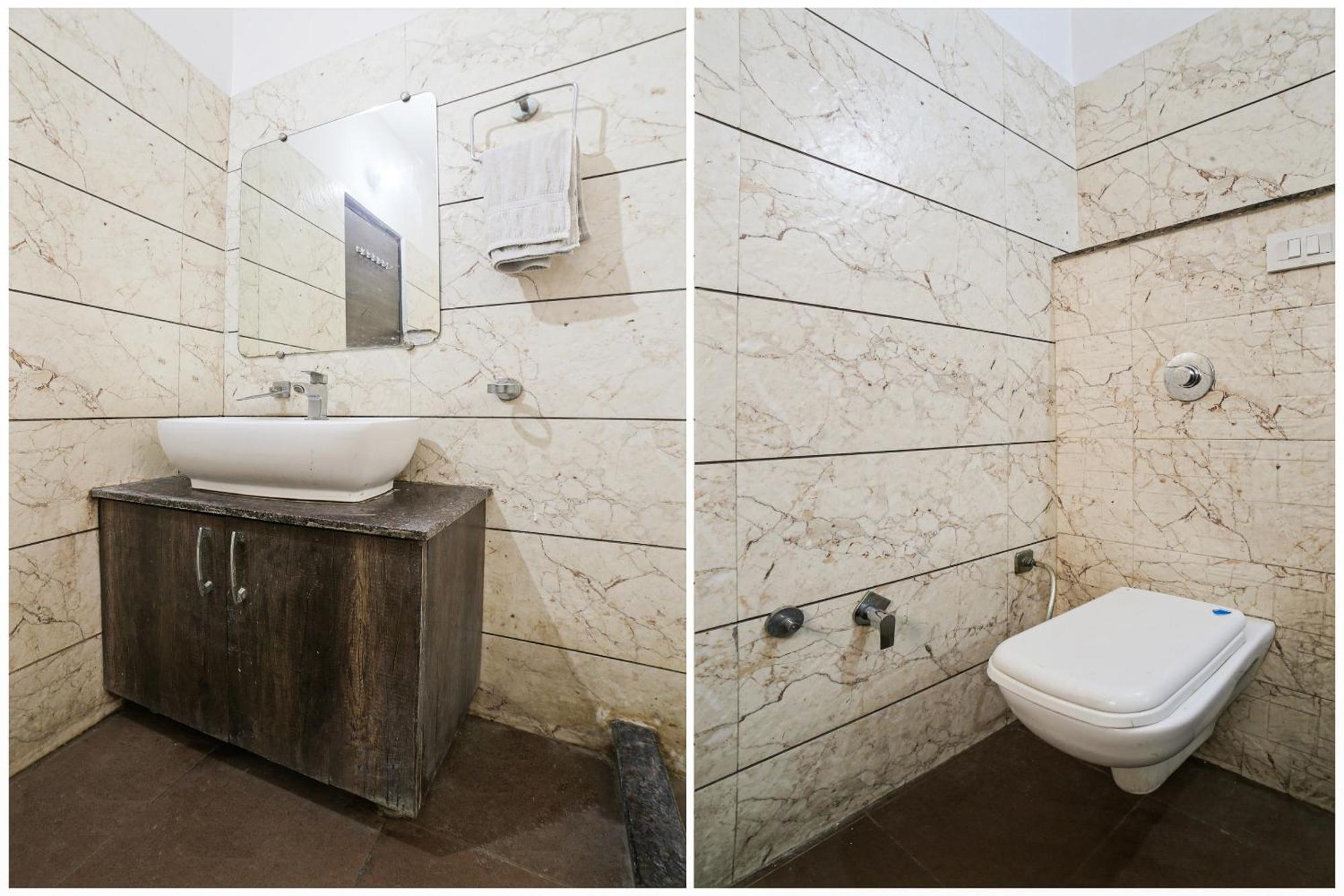 Super Townhouse Hollywood Heights Hotel 4*