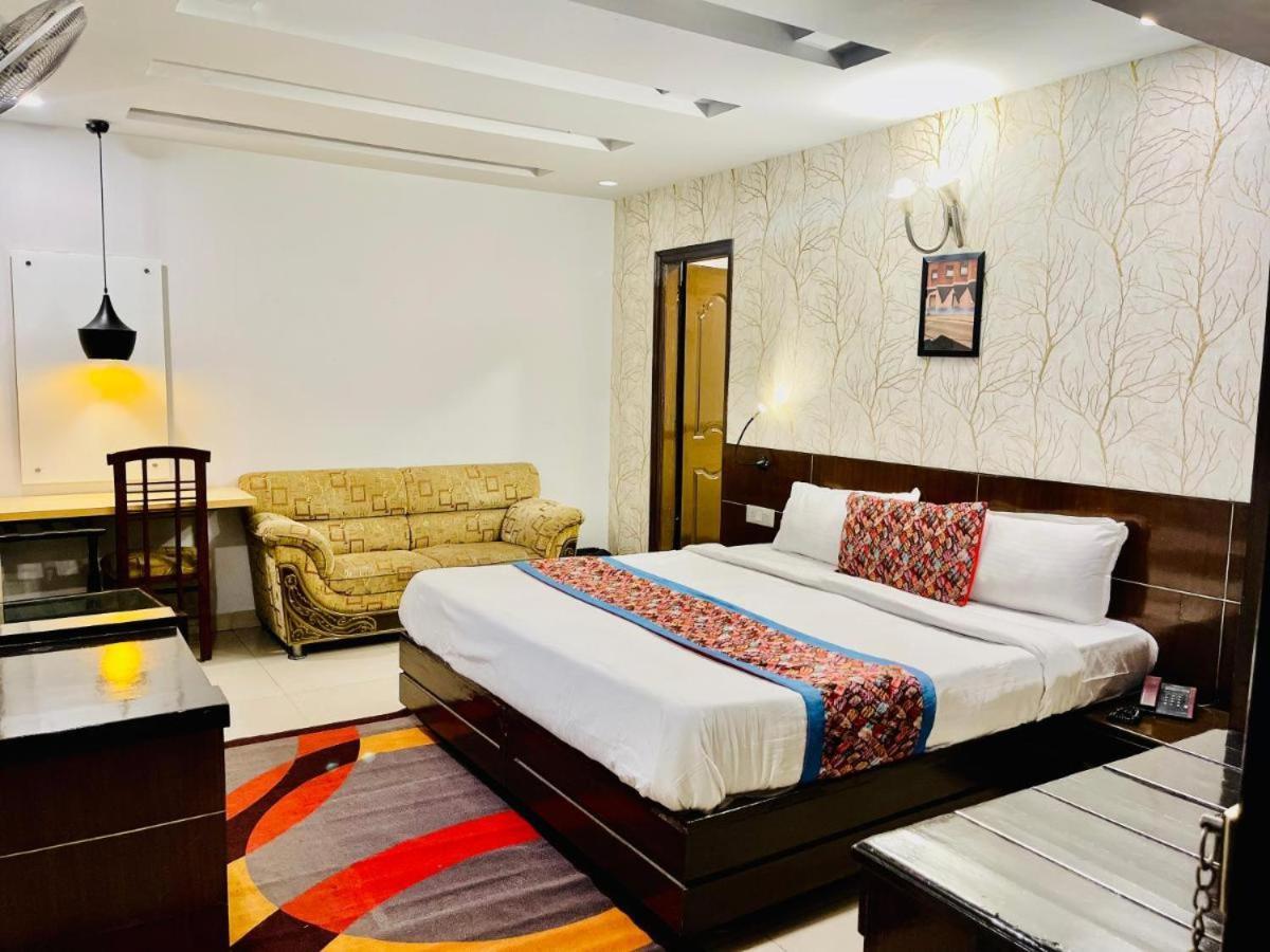 Hotel Queens Tower Amritsar