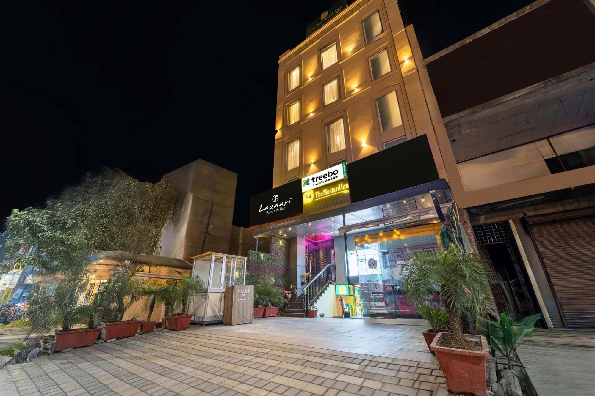 Treebo Premium The Mustard Inn, Lawrence Road Hotel 4*