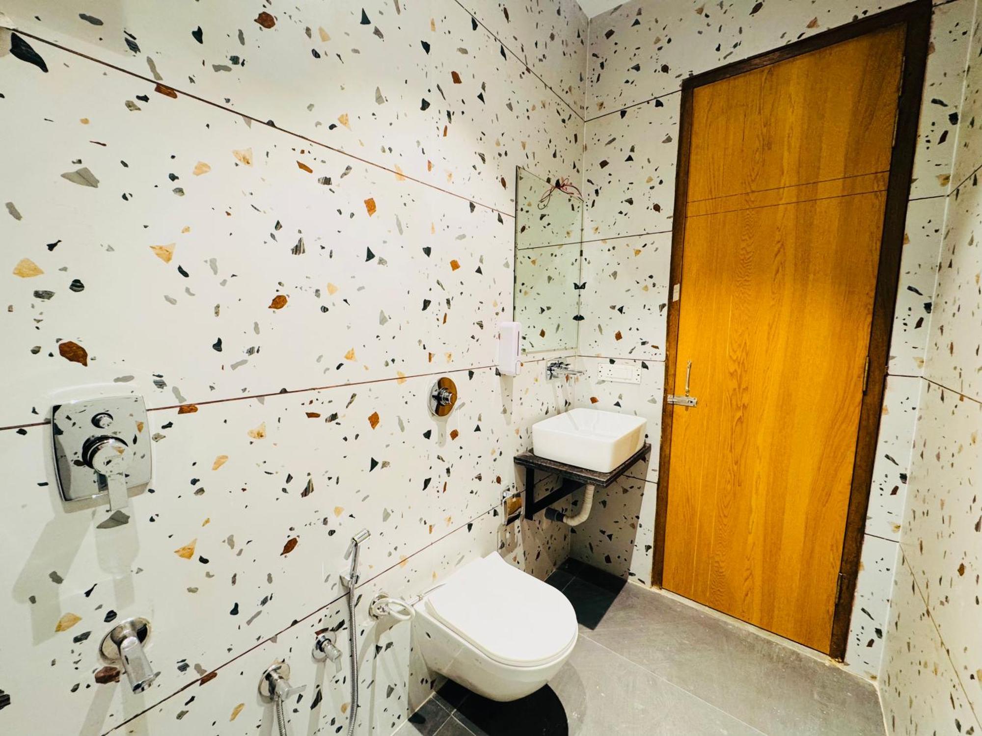 Mj Marriots - Just 3 Mins From Golden Temple Hotel Amritsar