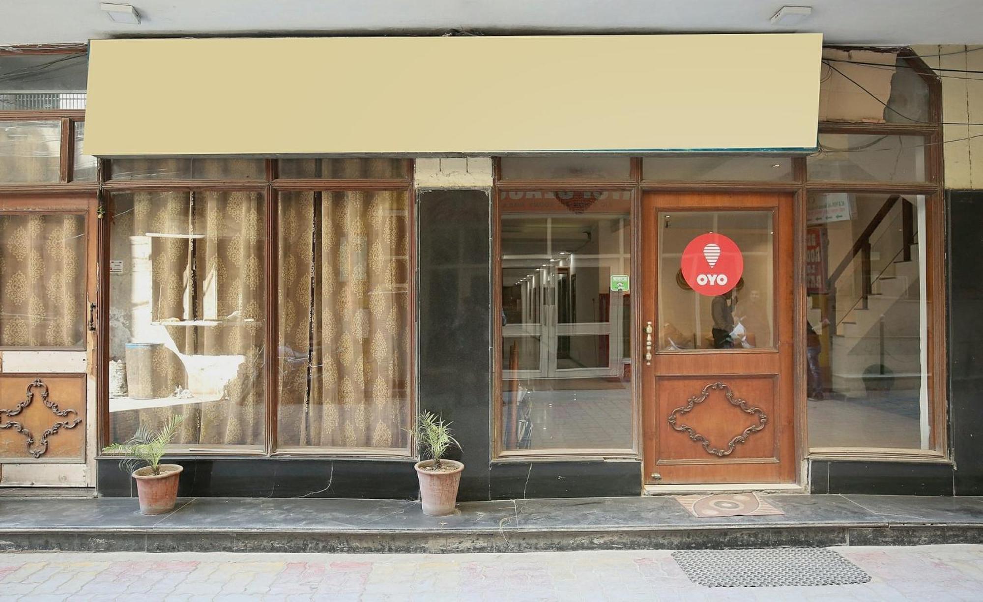 O Queensland Hotel 3*