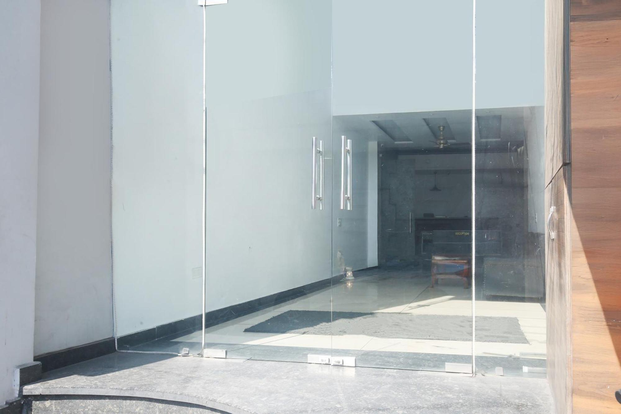Super Collection O Near Railway Station Hotel Amritsar