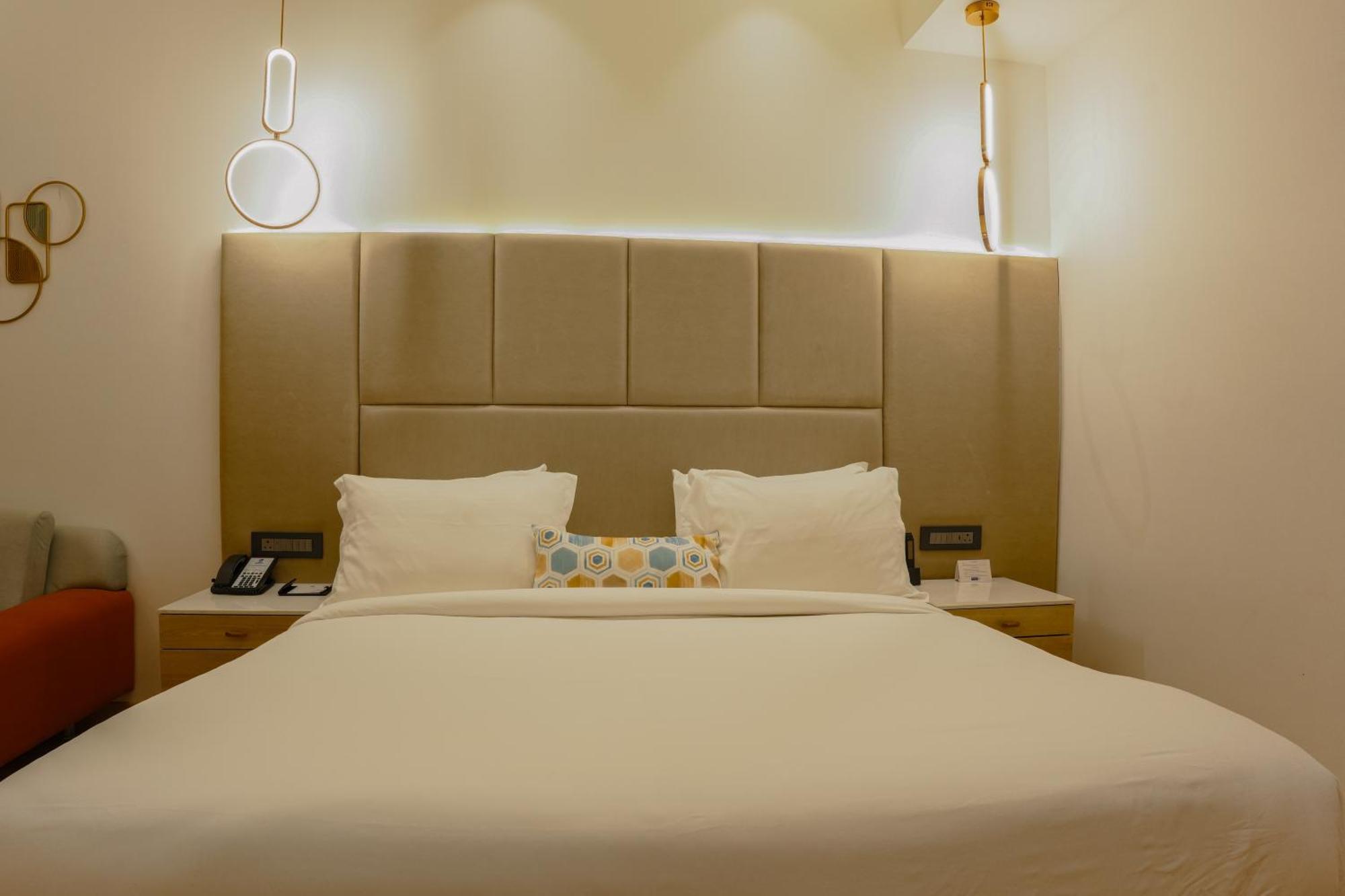 Western Ah1 Hotel Amritsar