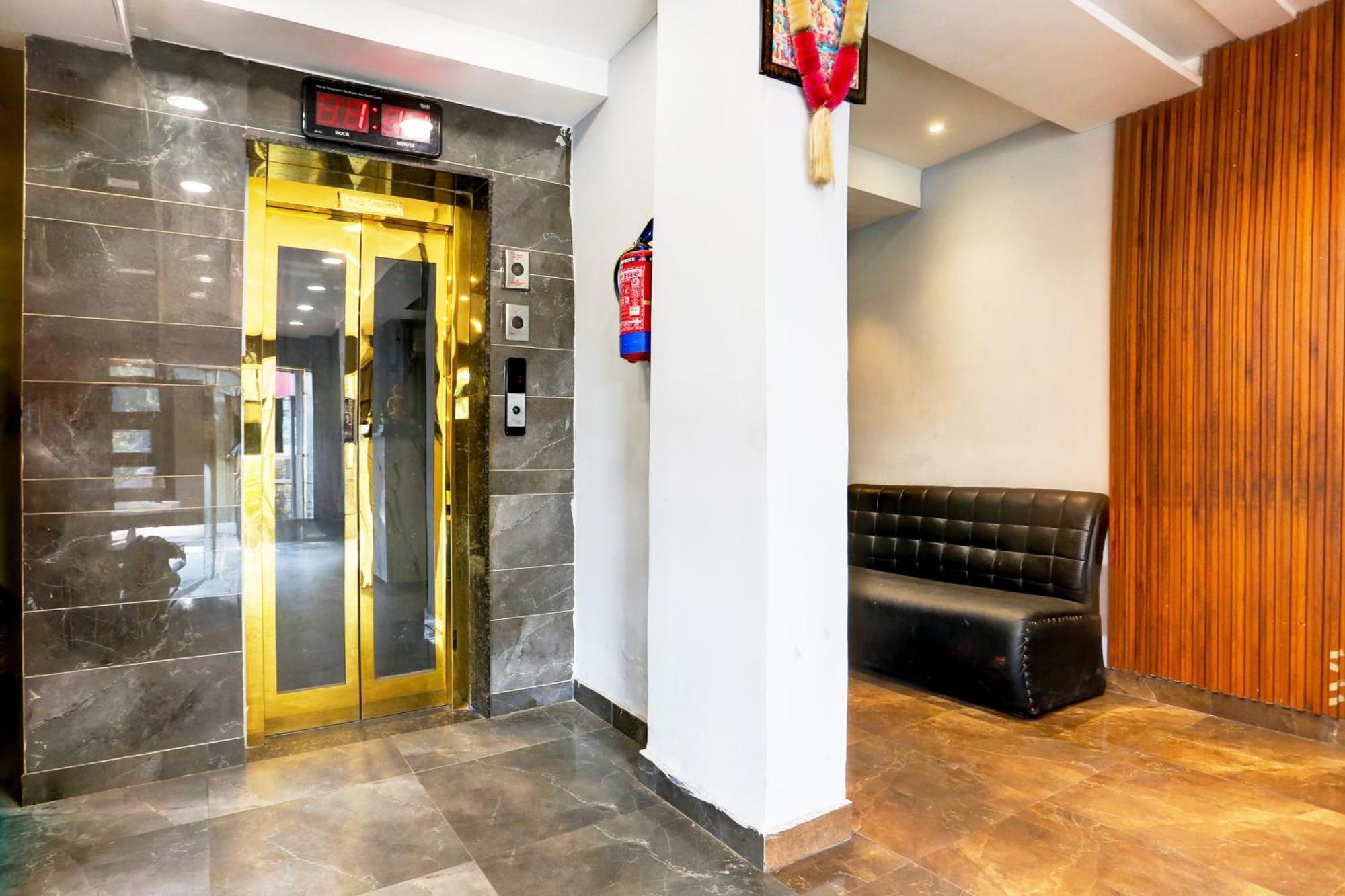 Super Townhouse Ajit Nagar Near Golden Temple * Amritsar
