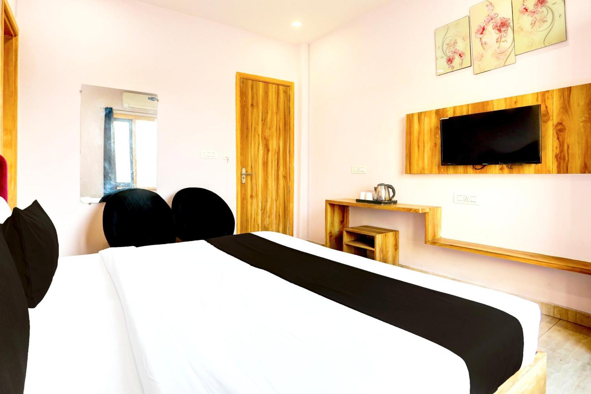 Hotel Super Townhouse Ajit Nagar Near Golden Temple