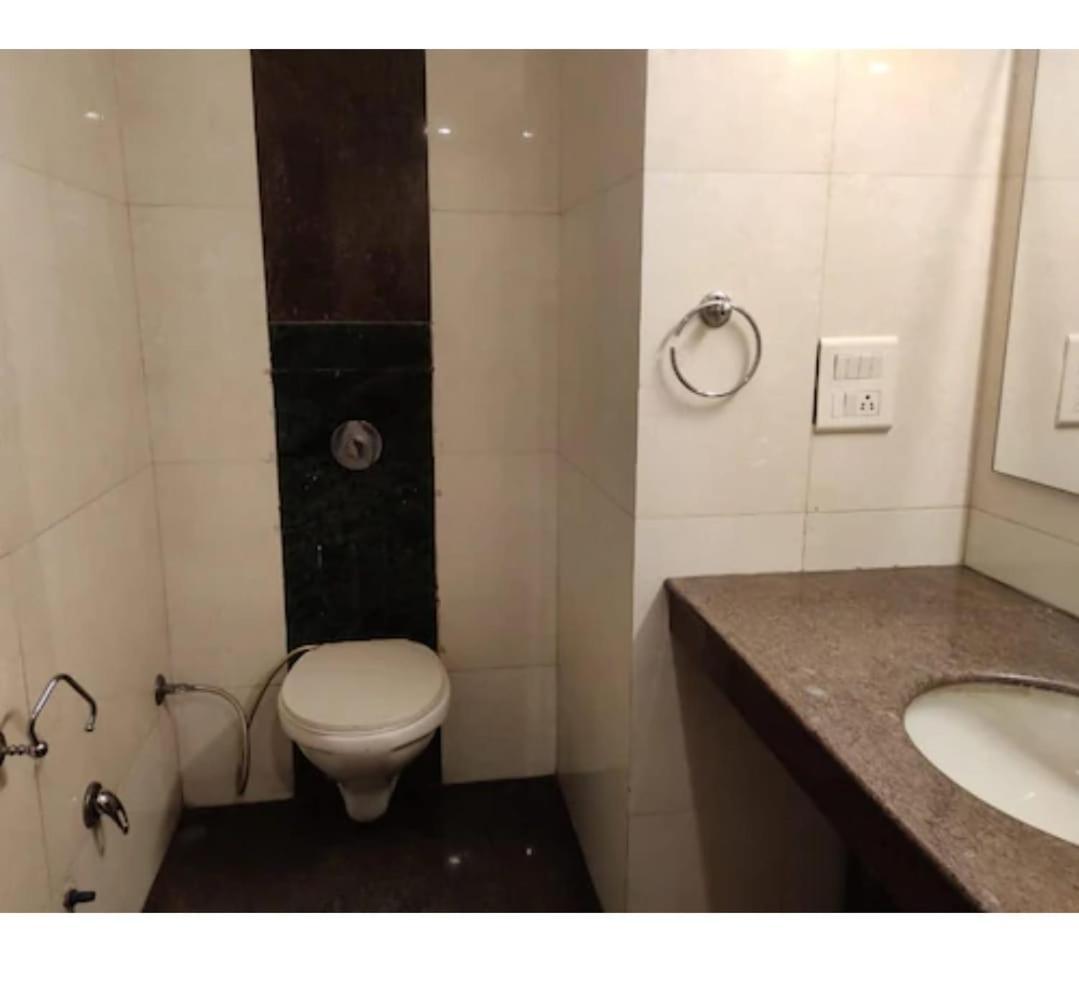 Hotel R S Residency 4*
