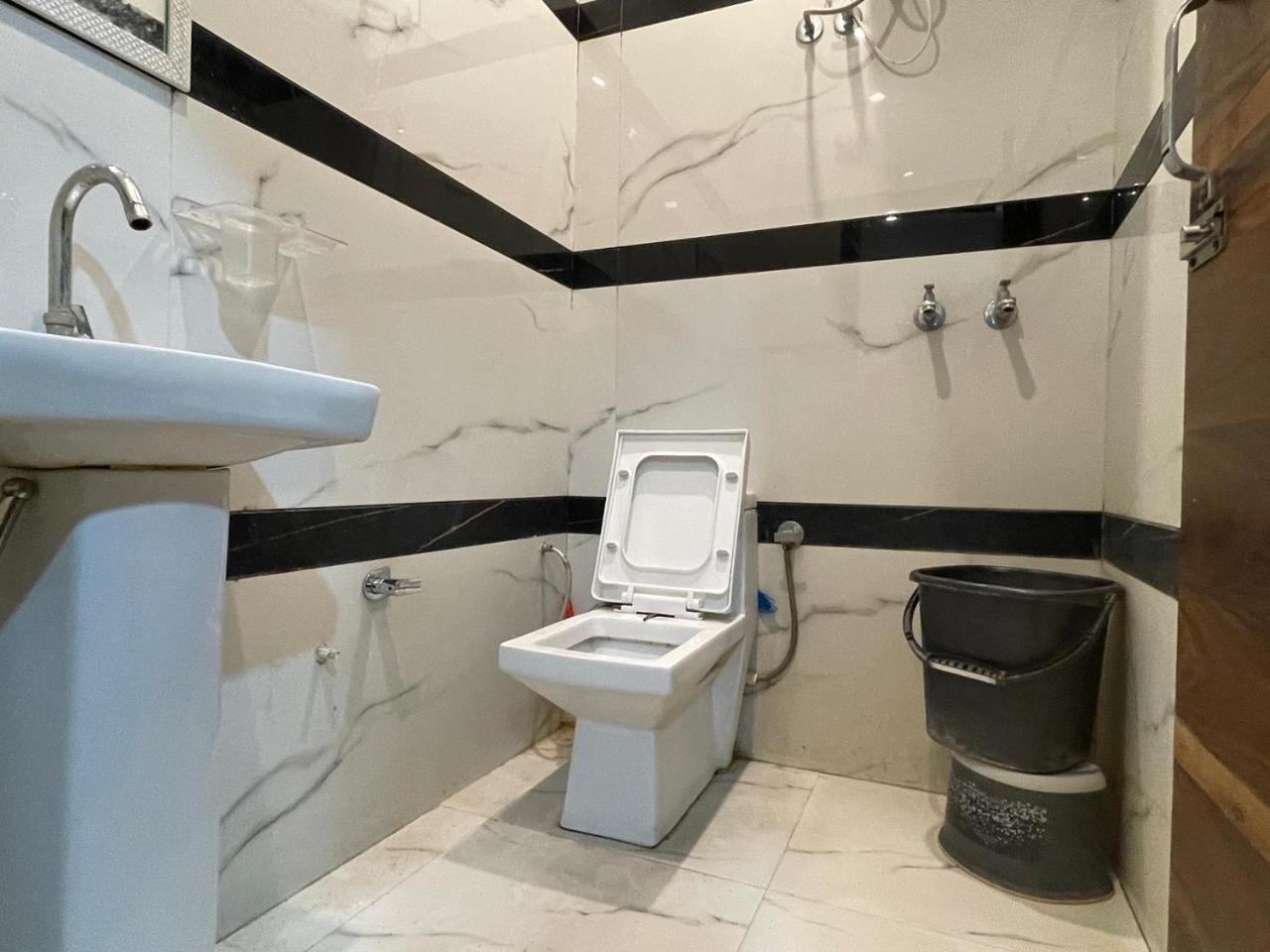 Bed & Breakfast Takkars Residency 5 Min Walk From Golden Temple *