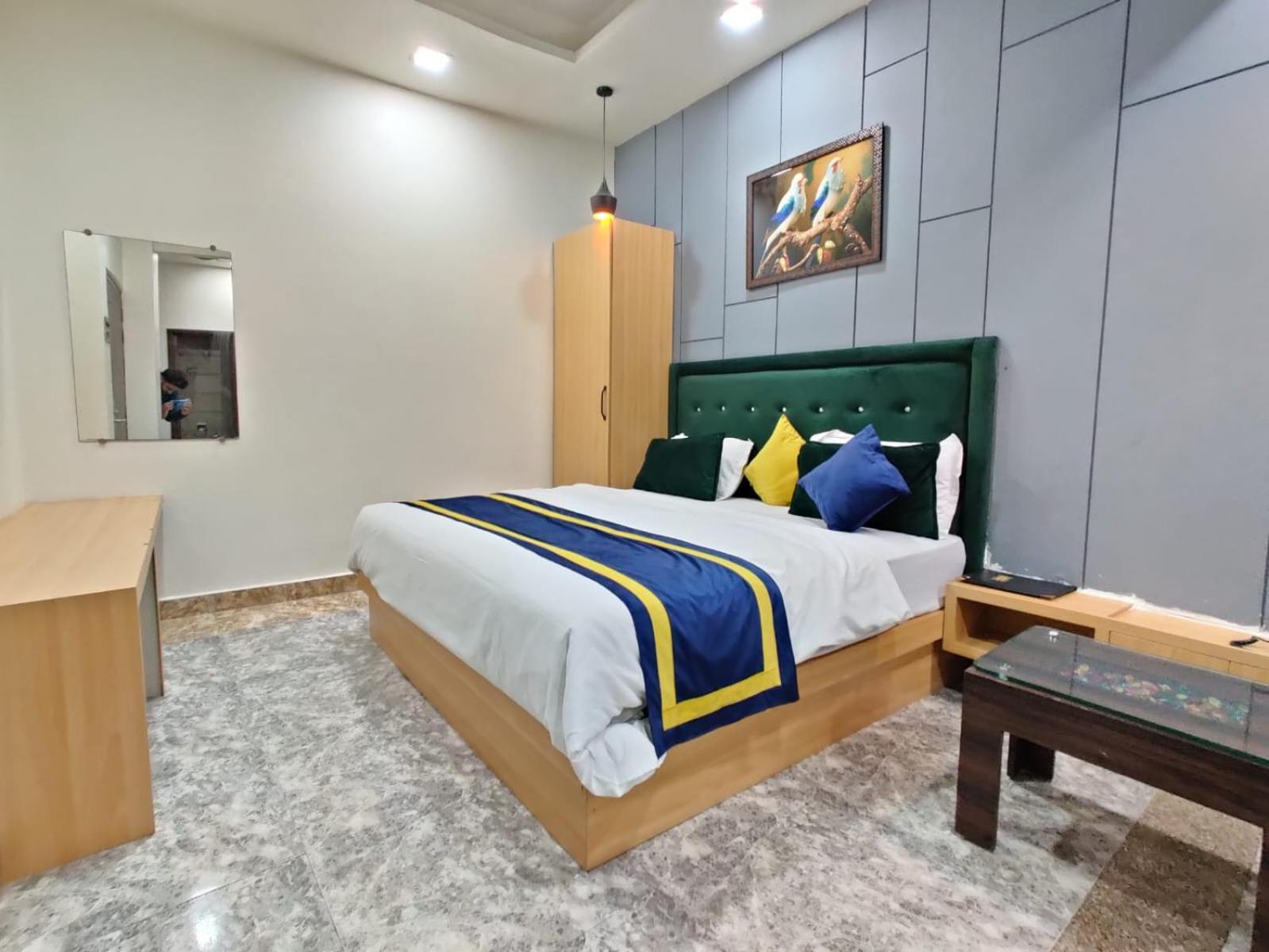 Golden Gsc Hotel