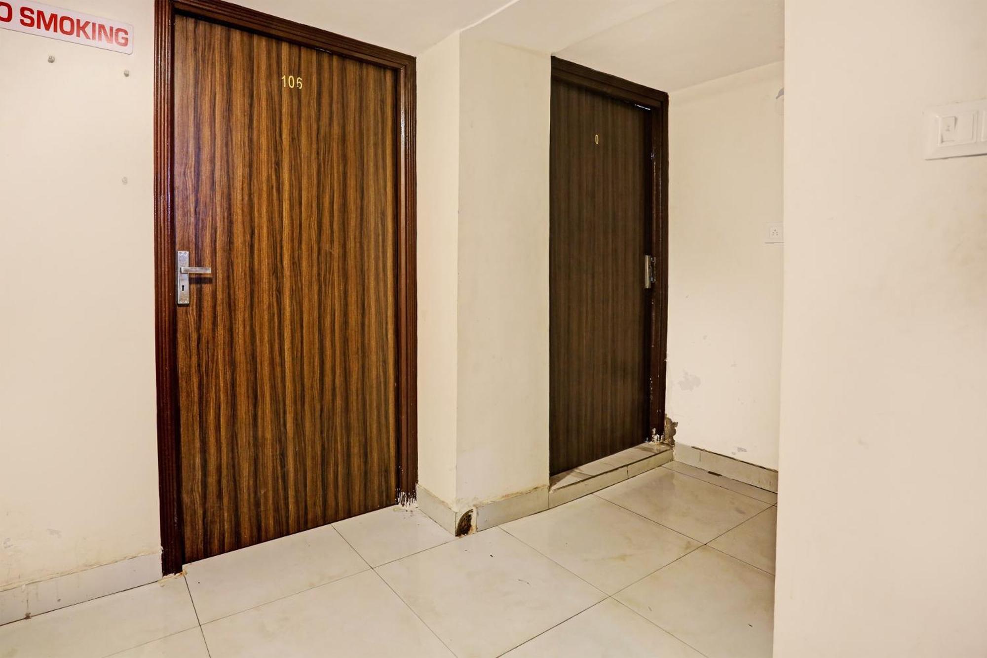 Hotel O Saffron Night Amritsar