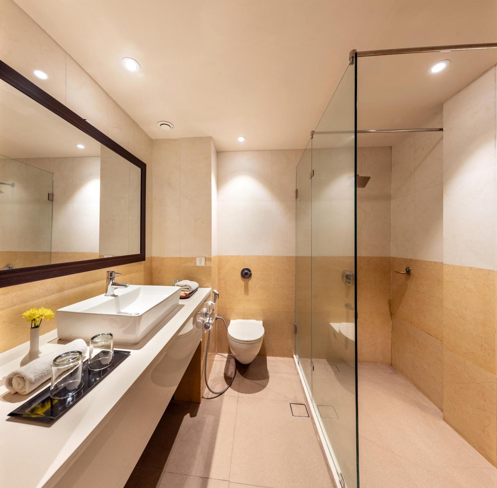 Hotel Comfort Alstonia Amritsar