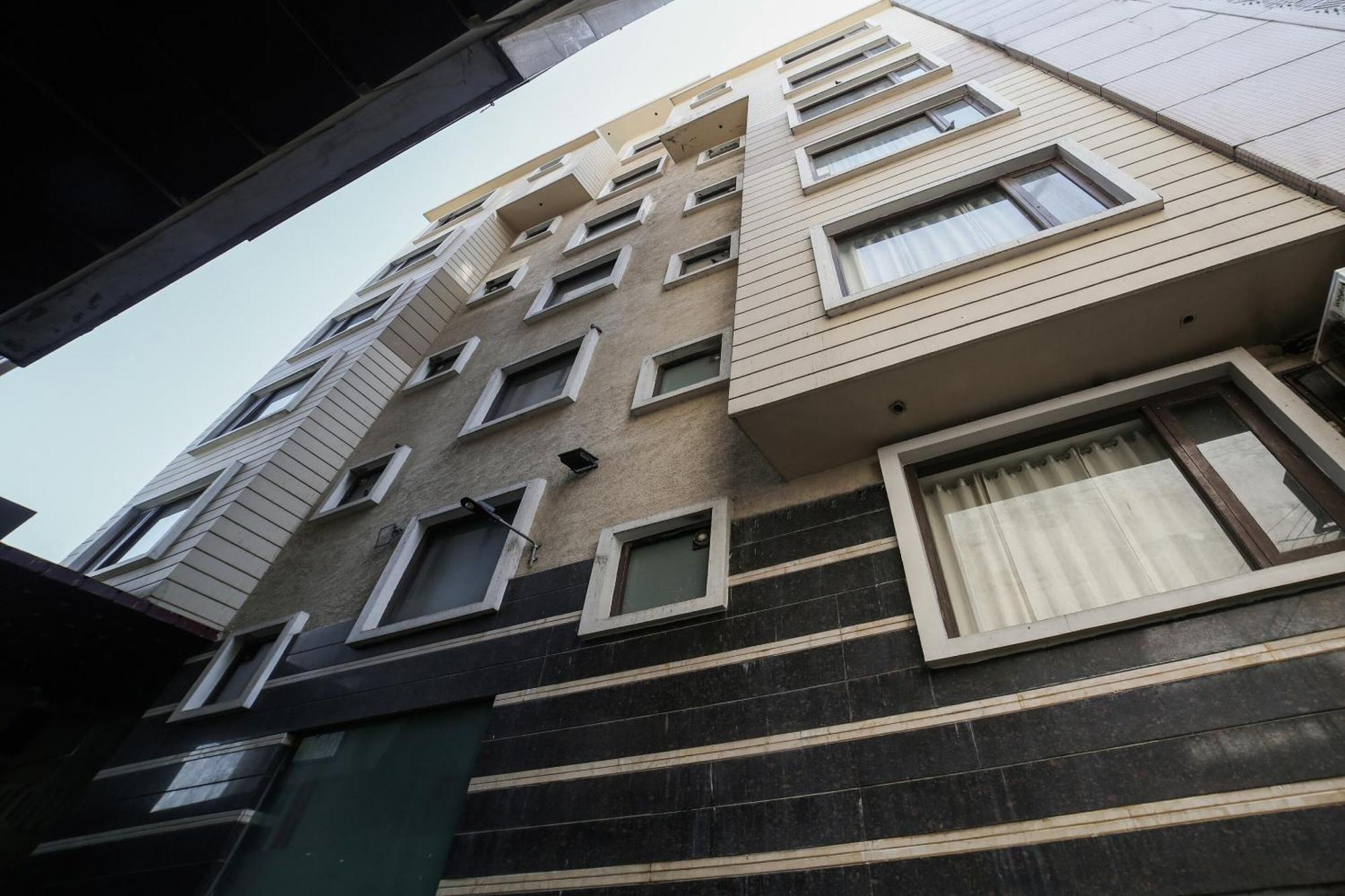 Super Townhouse Hollywood Heights