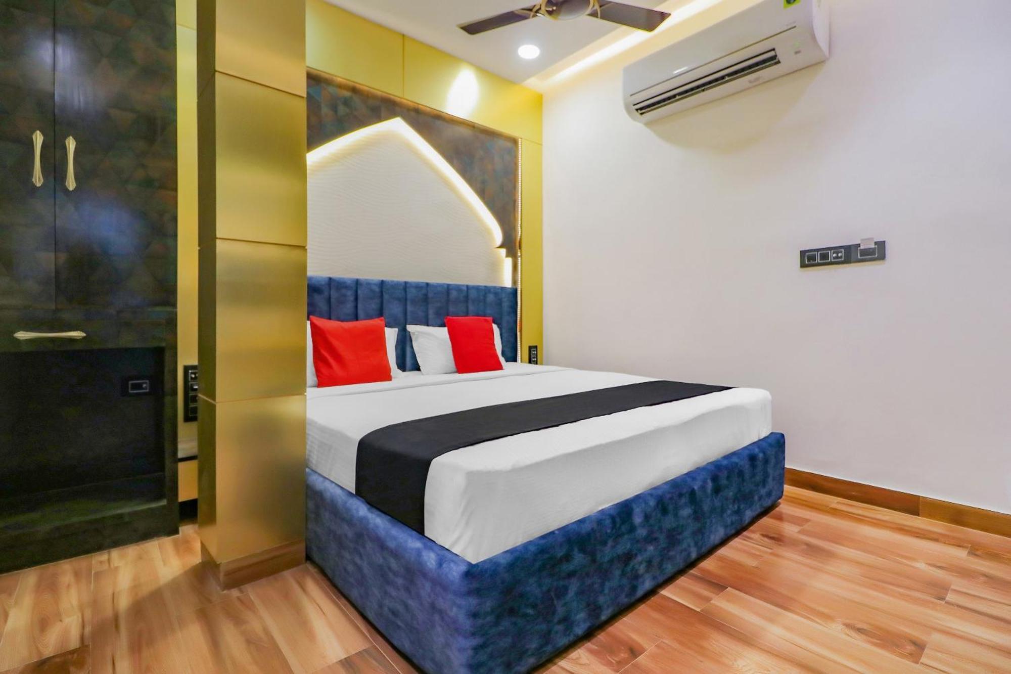 Hotel Capital O Western Galaxy