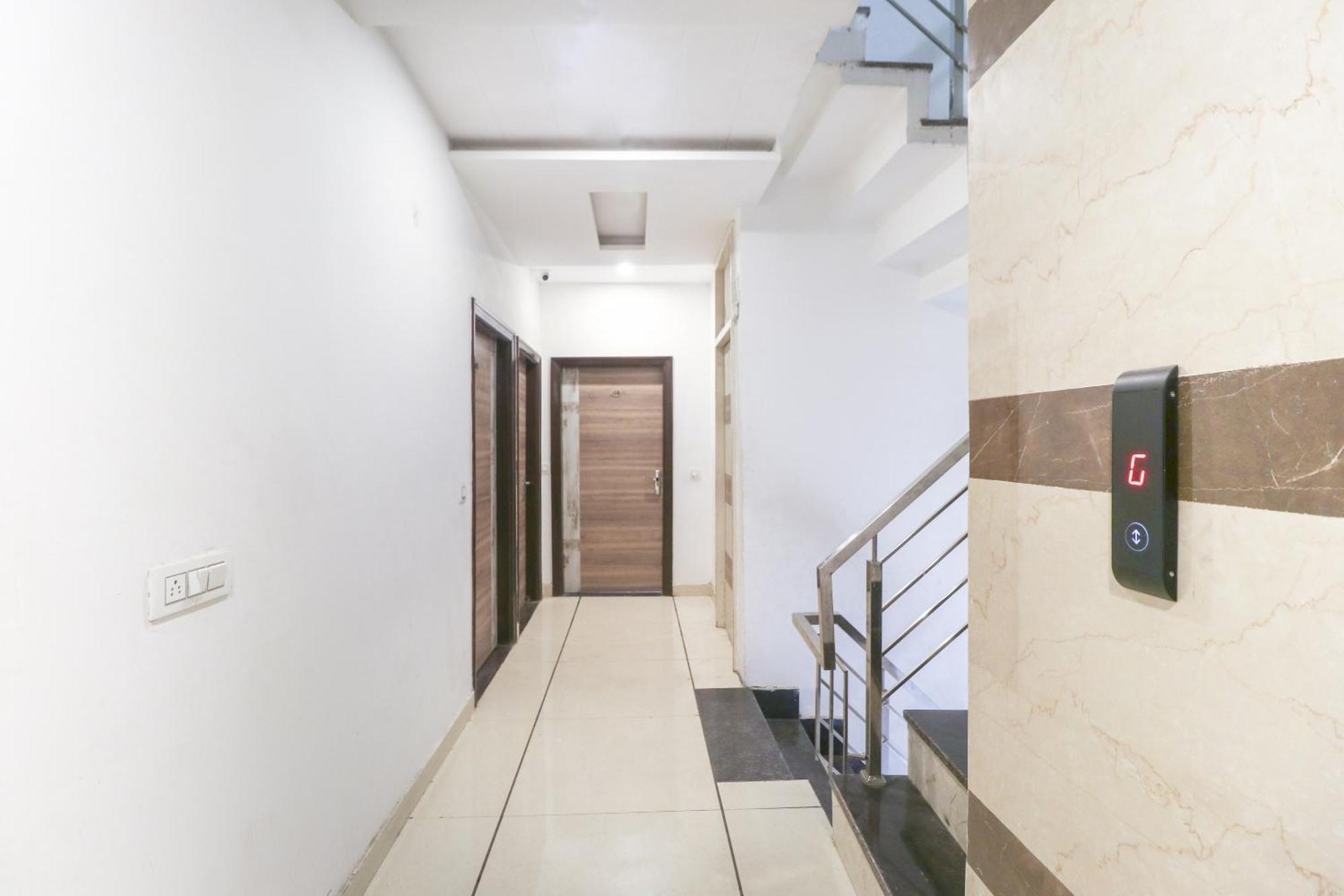 Oyo 77326 Hotel Royal View Hotel Amritsar