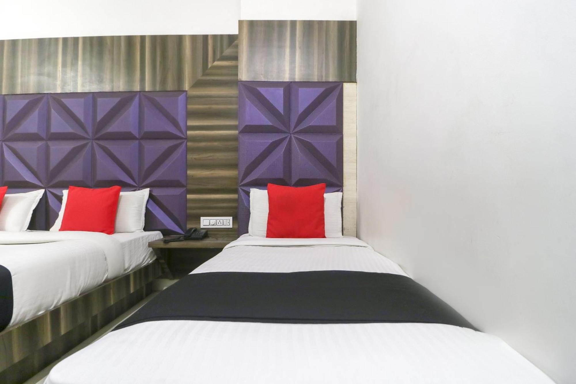 Hotel Oyo 77326 Hotel Royal View Amritsar