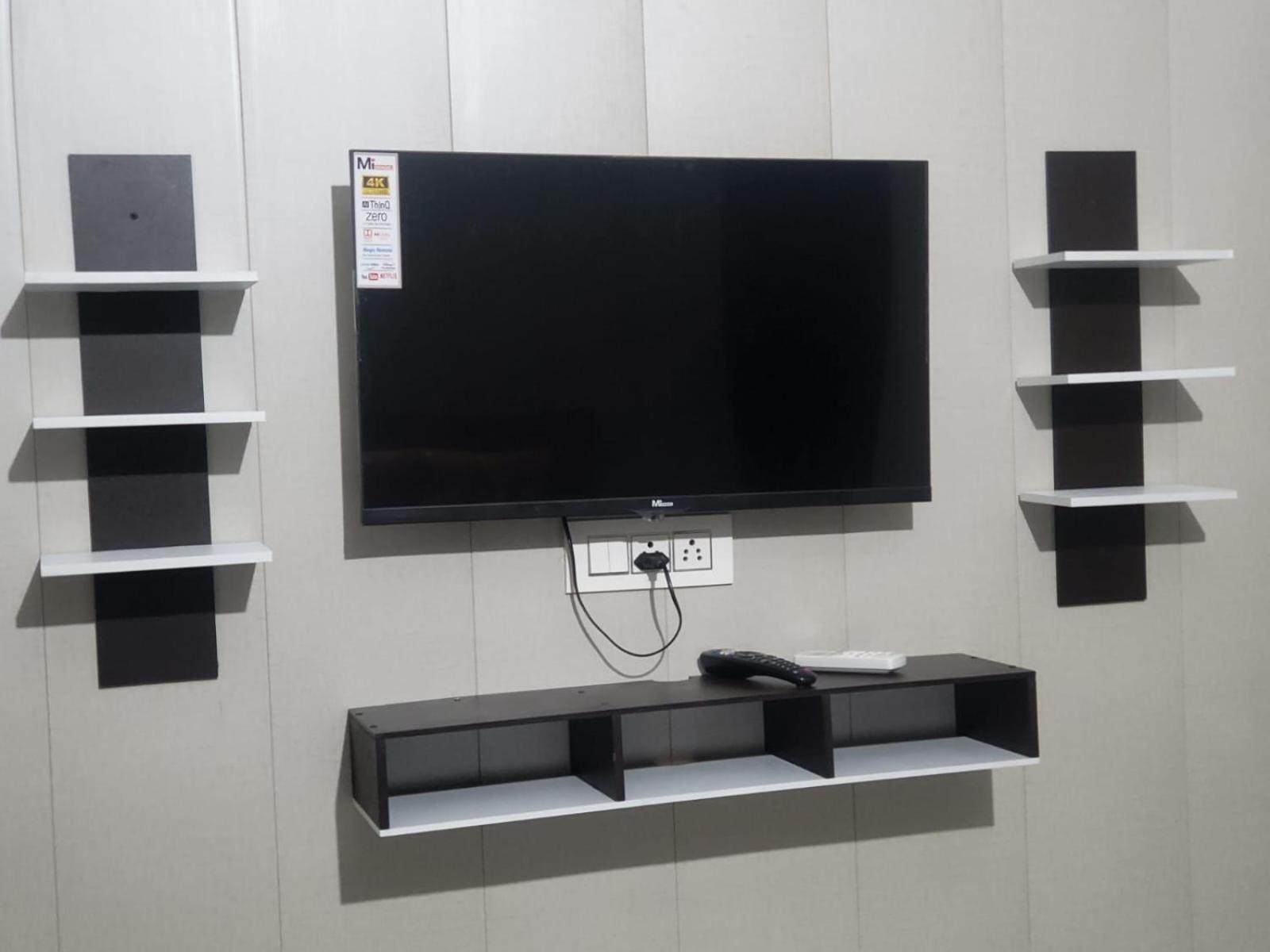 Independent House, 2 Bedroom, 2 Bath Livingroom,lobby,kitchen,car Parking * Amritsar