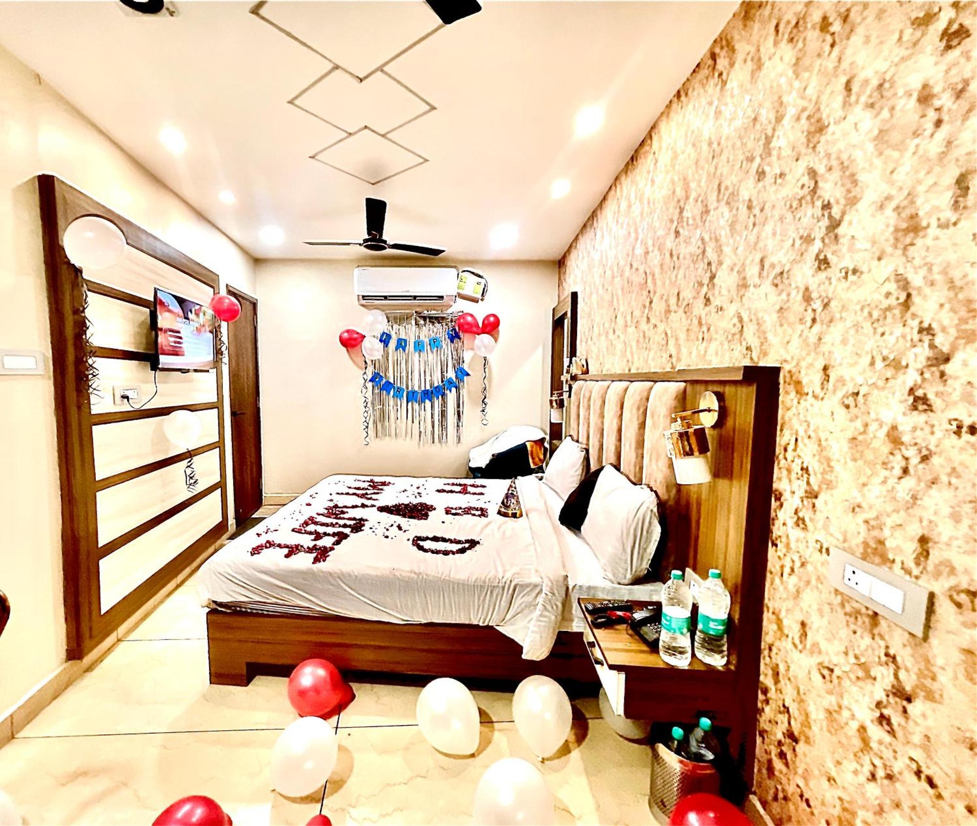 Blackwood Near Golden Temple -140 Mtrs Amritsar