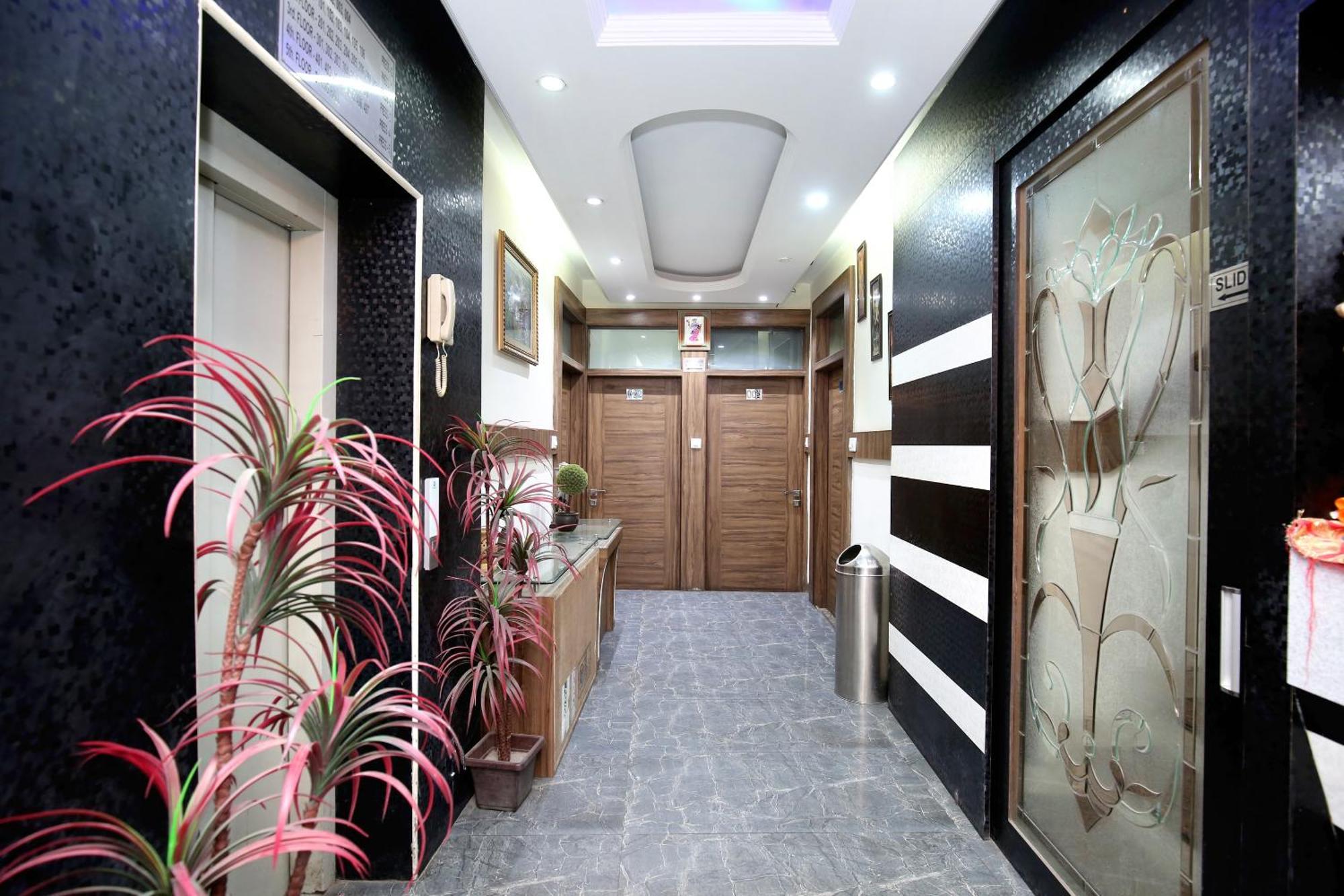 Hotel O Ishita Residency 3*