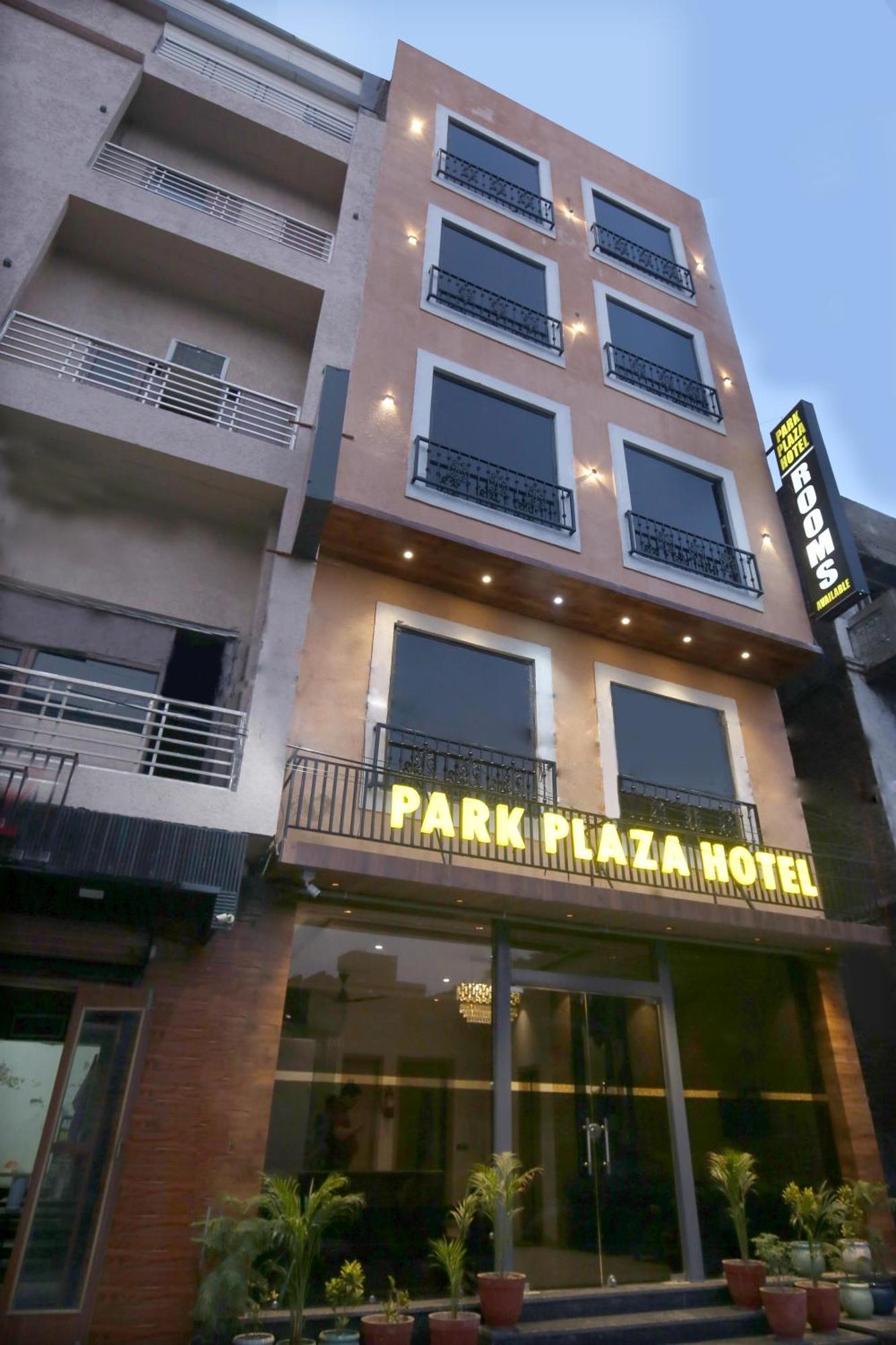 Hotel Park Plaza Near Golden Temple