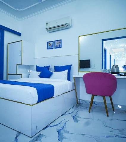 Hotel The Host By Amaris 3*