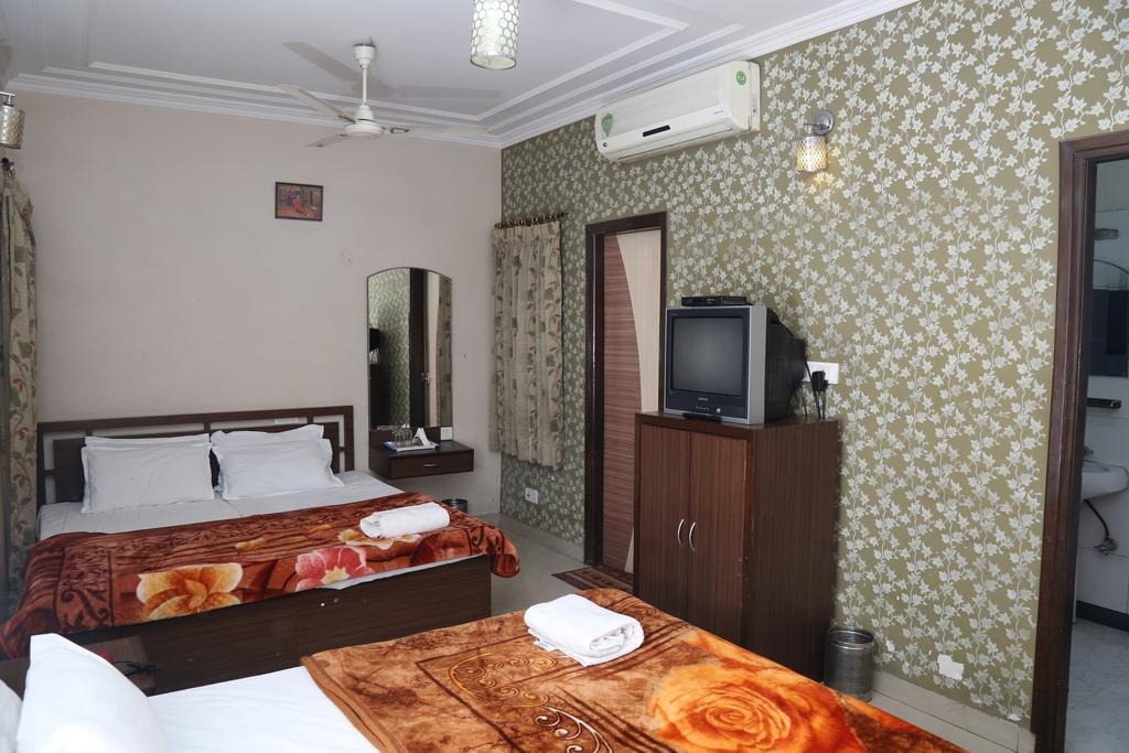 New Ss Residency