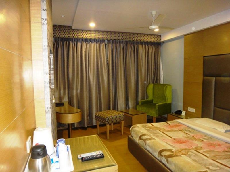 Royal Castle Hotel