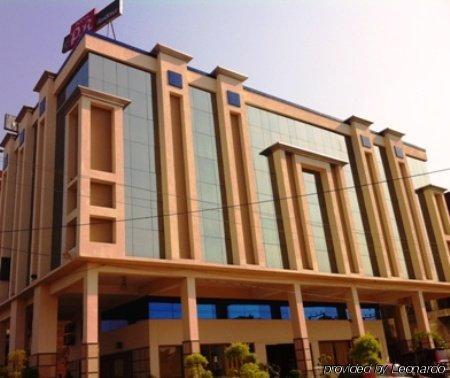 Pr Residency Hotel Amritsar