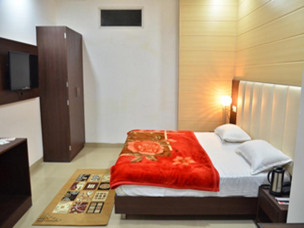 Hotel Popular 3*