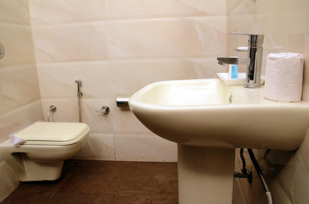 The Grand Galaxy Hotel 3*