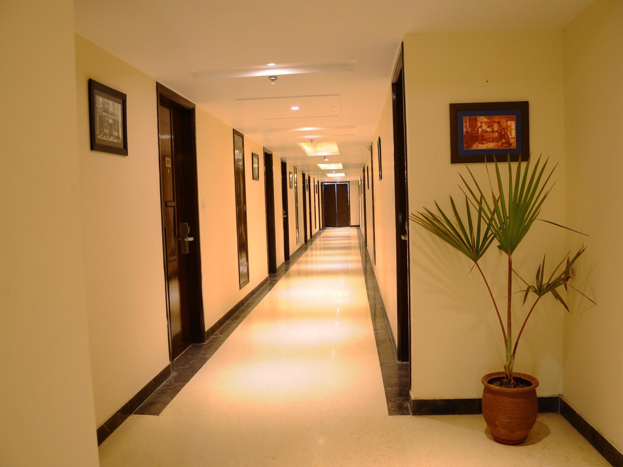 Country Hotel 3*