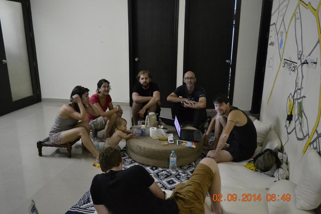 Hostel Jugaadus'