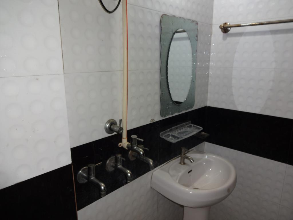Bharat Residency Bed & Breakfast