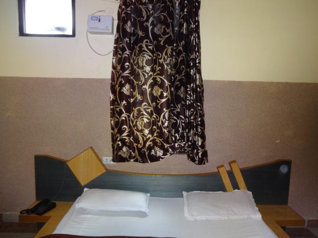 Bed & Breakfast Bharat Residency Amritsar
