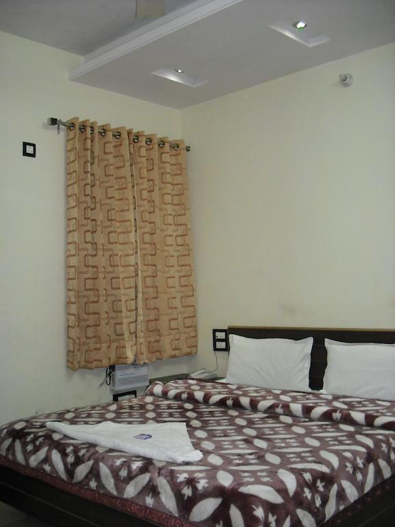 Hotel Gs Paradise Amritsar