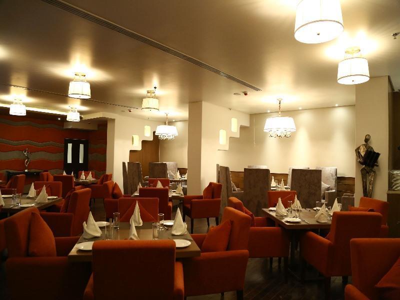 Hotel The Fern Residency 3*