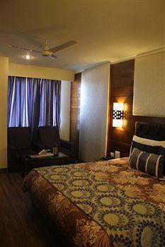 Hotel Shiraz Castle Amritsar