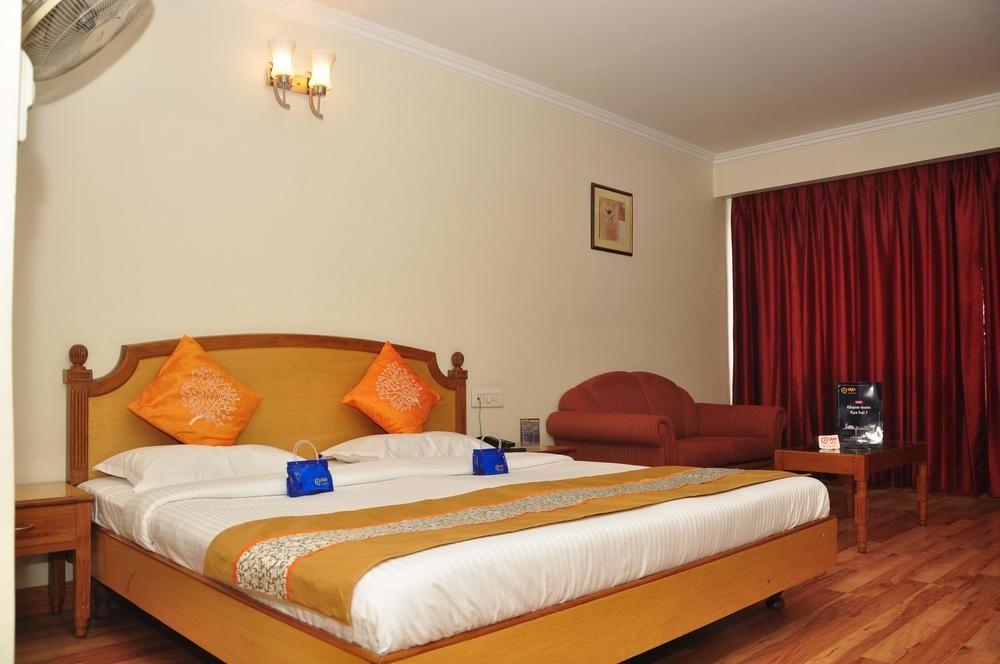 Hotel Oyo Premium Balle Bowl 3*