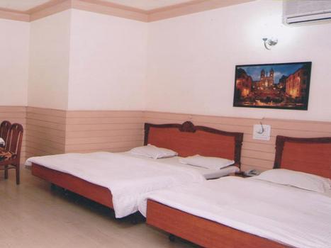 Veenus International 2* Amritsar