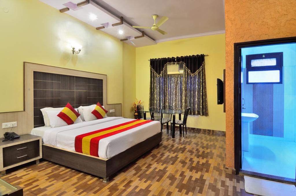 Hotel Roopa International Amritsar
