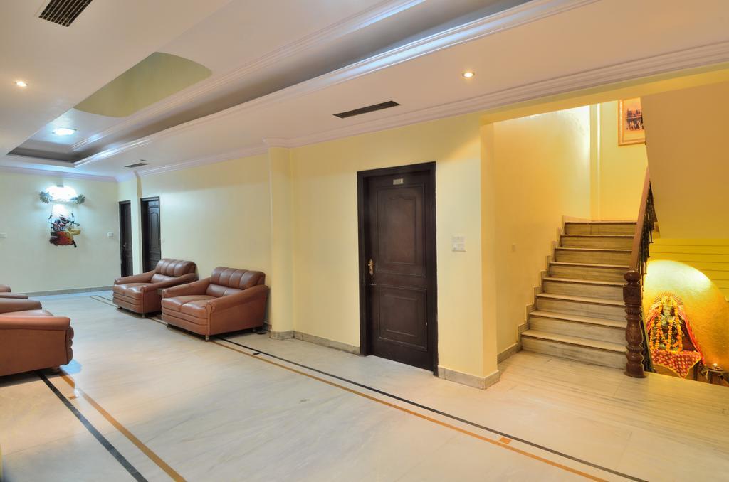Roopa International Hotel Amritsar