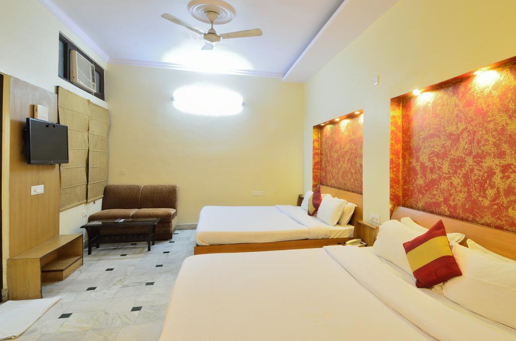 Roopa International Amritsar