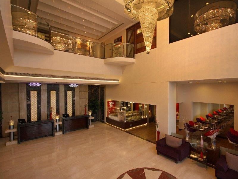 Hotel Regenta Place 4*