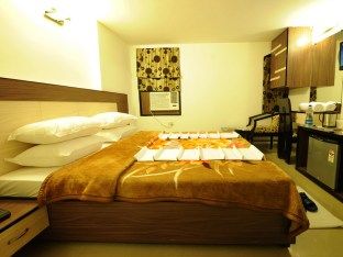 Hkj Residency Hotel 2*