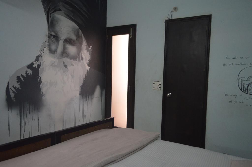 Jugaadus' Hostel Amritsar