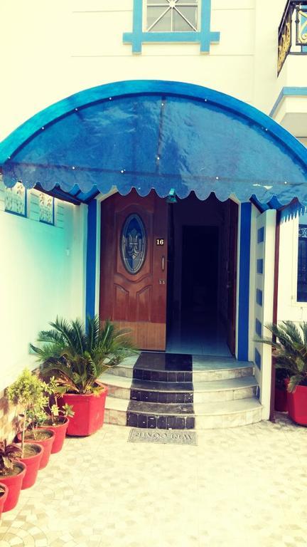 Sixteen Beas Guest house *