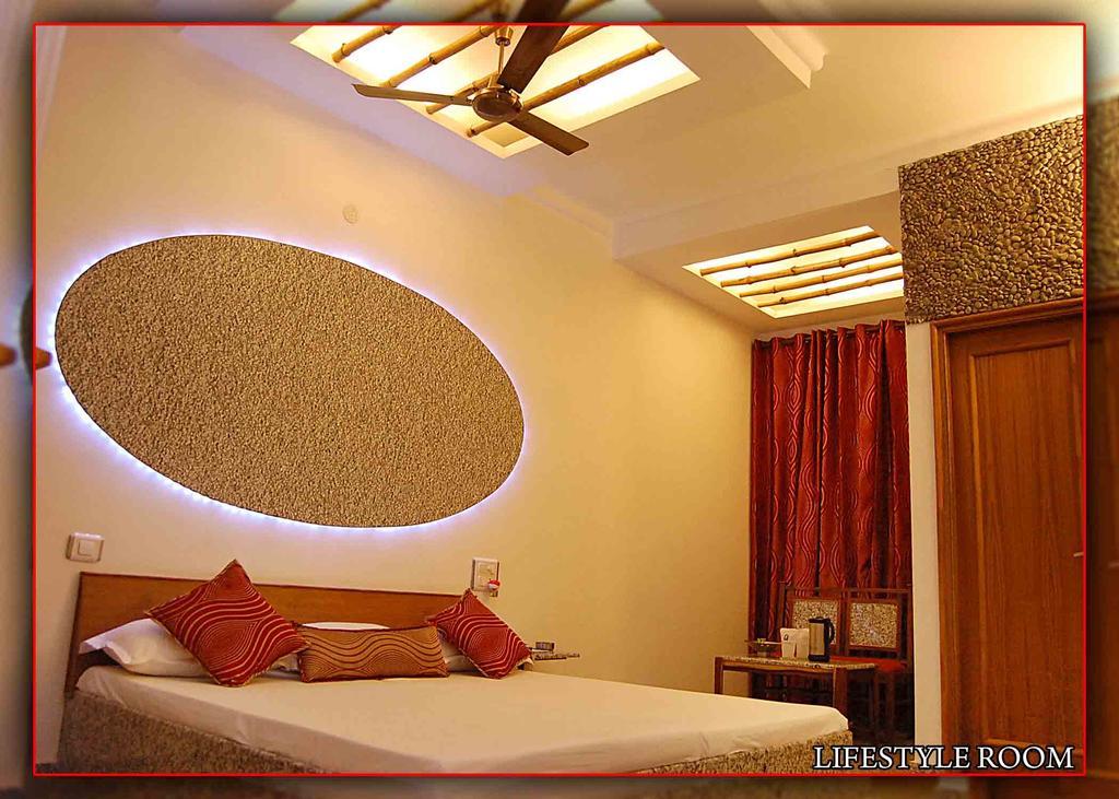 Ishan Hotel