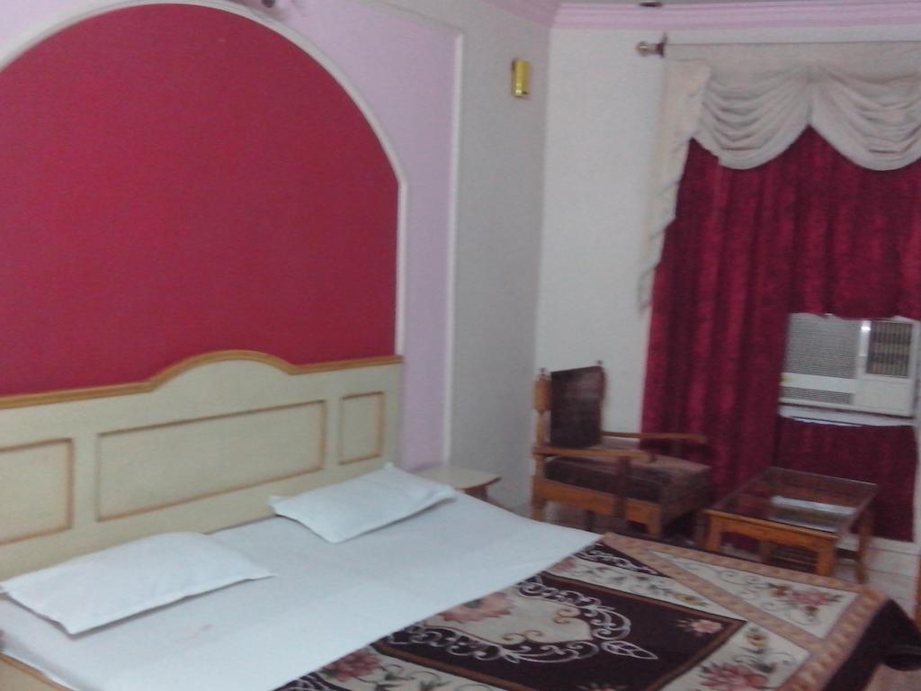 Grace Hotel