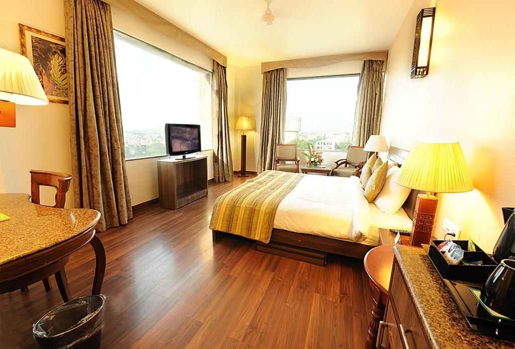 Hotel Comfort Alstonia Amritsar