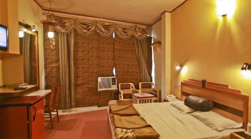 Sun Towers Hotel 3*